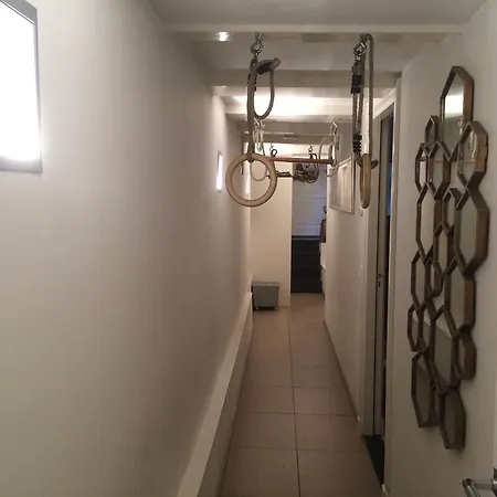 Private Canal House Apartment